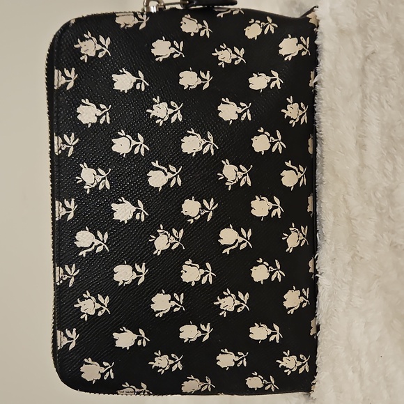 NWOT Coach Americana Cosmetic Bag - Picture 2 of 10